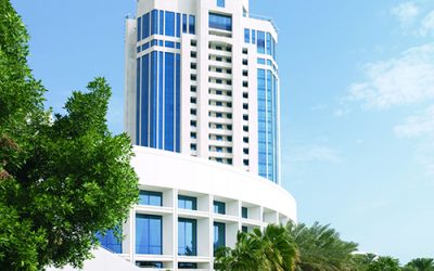 مميزات فندق ريتز كارلتون الدوحة قطر 